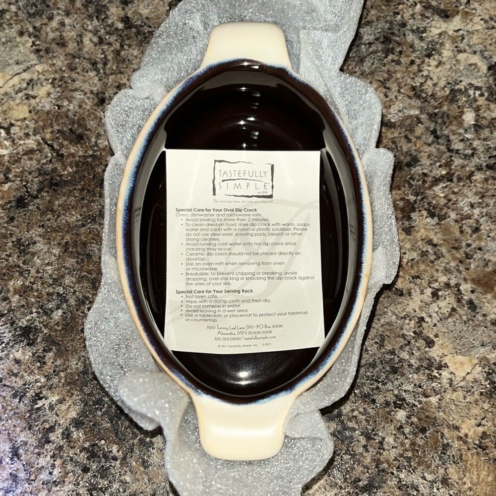 TASTEFULLY SIMPLE OVAL DIP CROCK